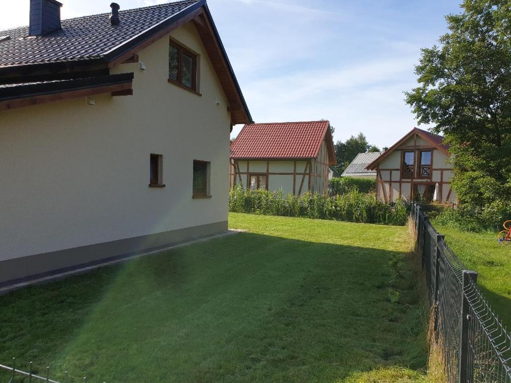 Osada Cztery Pory Roku - Dom Jesien Vila Kopalino Exterior foto